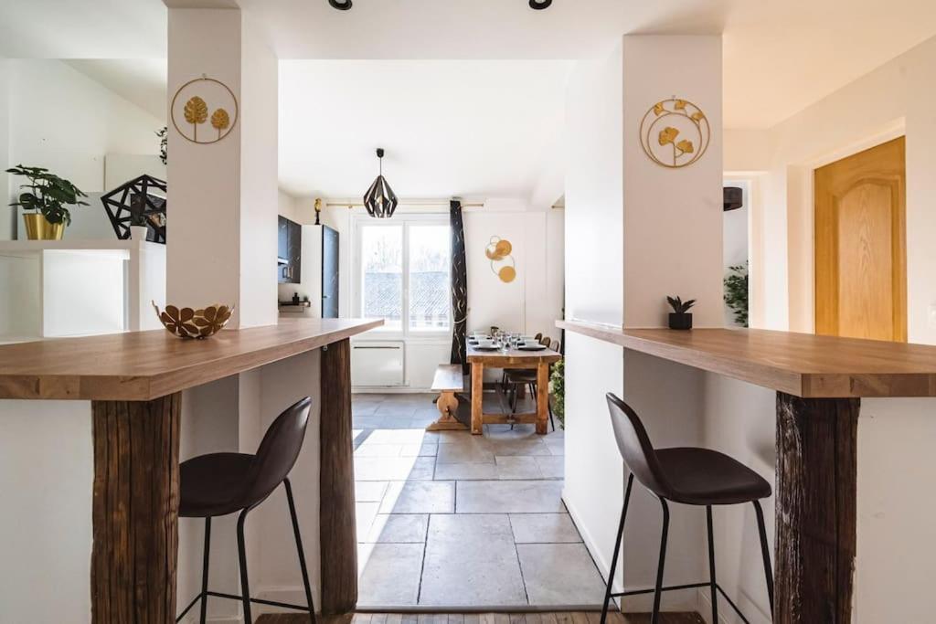 La "Taniere" Pour 6 Personnes Apartment Isles-sur-Suippe Exterior foto