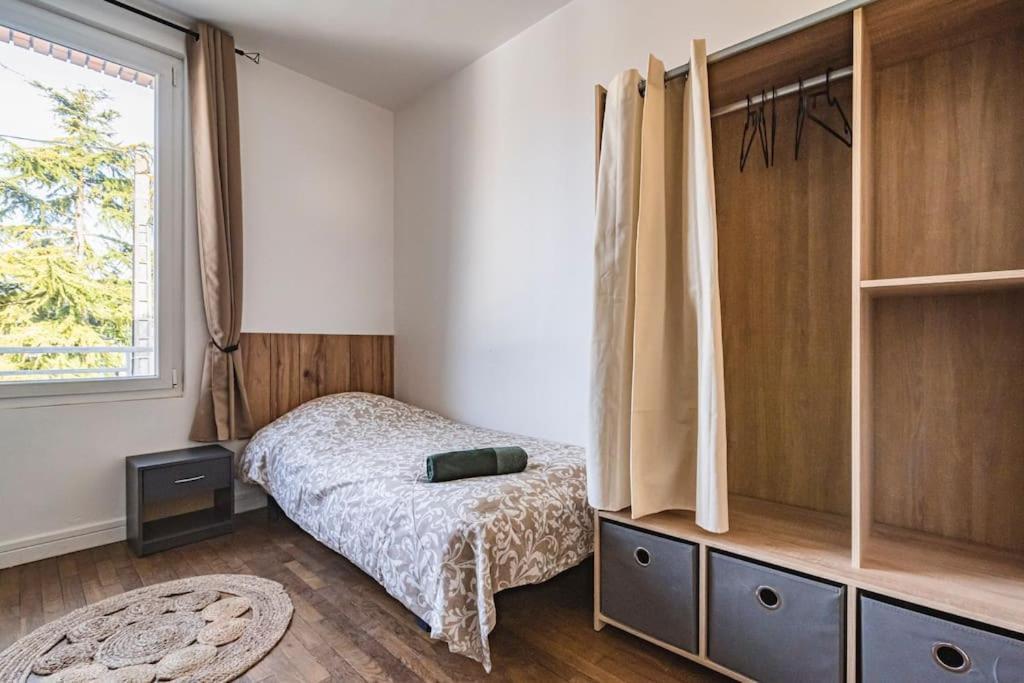 La "Taniere" Pour 6 Personnes Apartment Isles-sur-Suippe Exterior foto