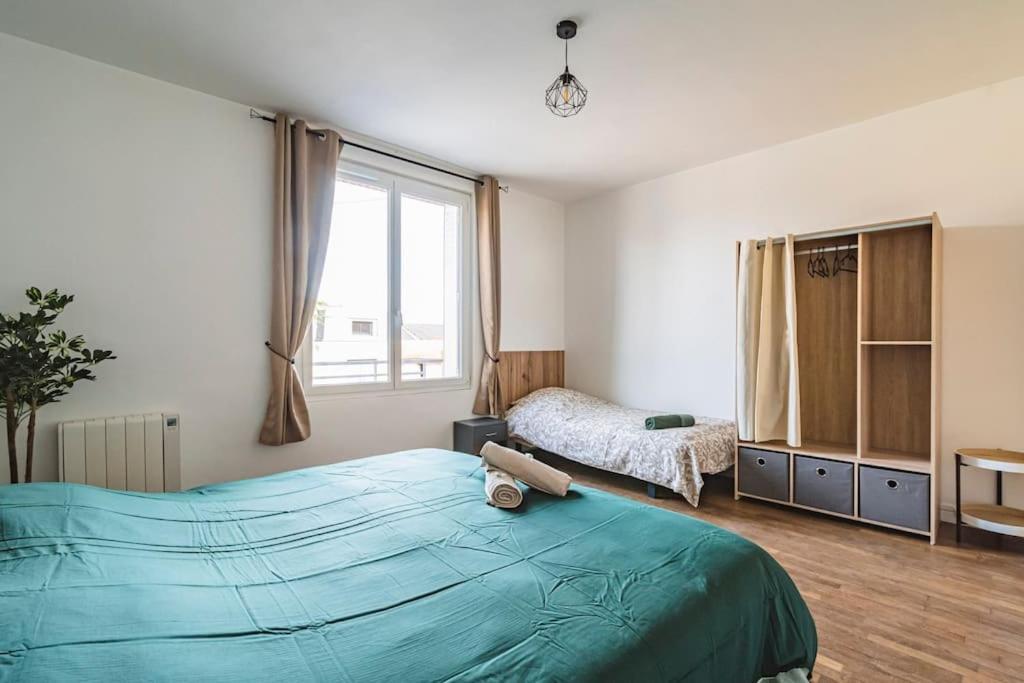 La "Taniere" Pour 6 Personnes Apartment Isles-sur-Suippe Exterior foto